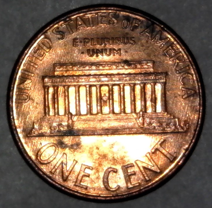 2005-P-Lincoln-Memorial-Cent-With-Nice-Column-Bar-DDR-Left-Side